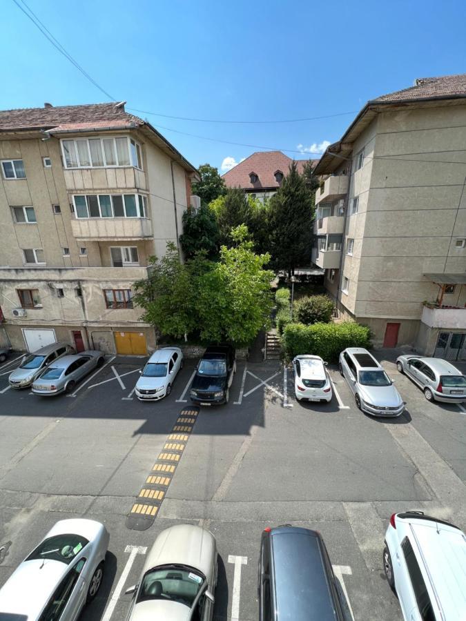 Apartament Centru Ramnicu Valcea Exterior foto