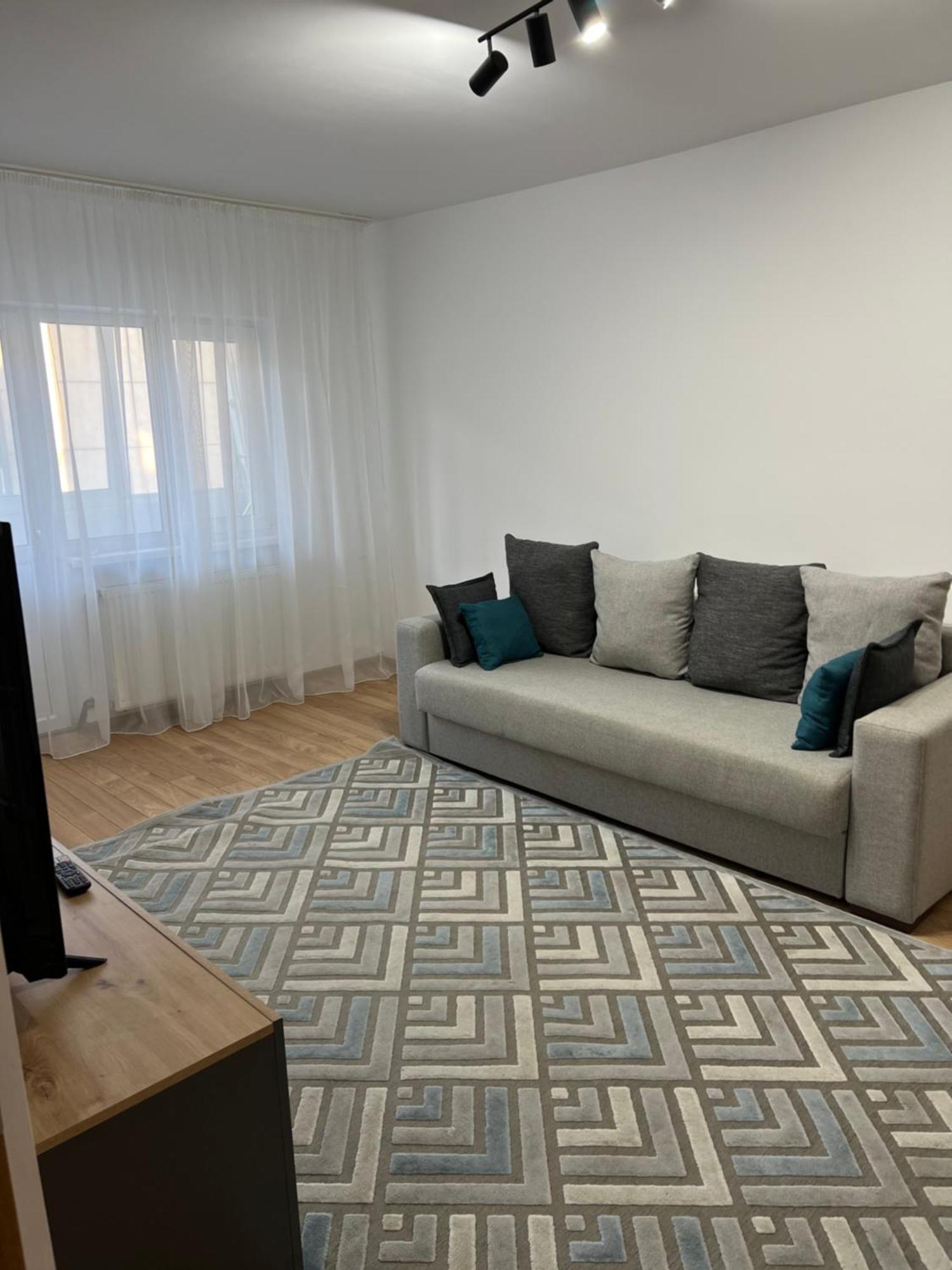 Apartament Centru Ramnicu Valcea Exterior foto