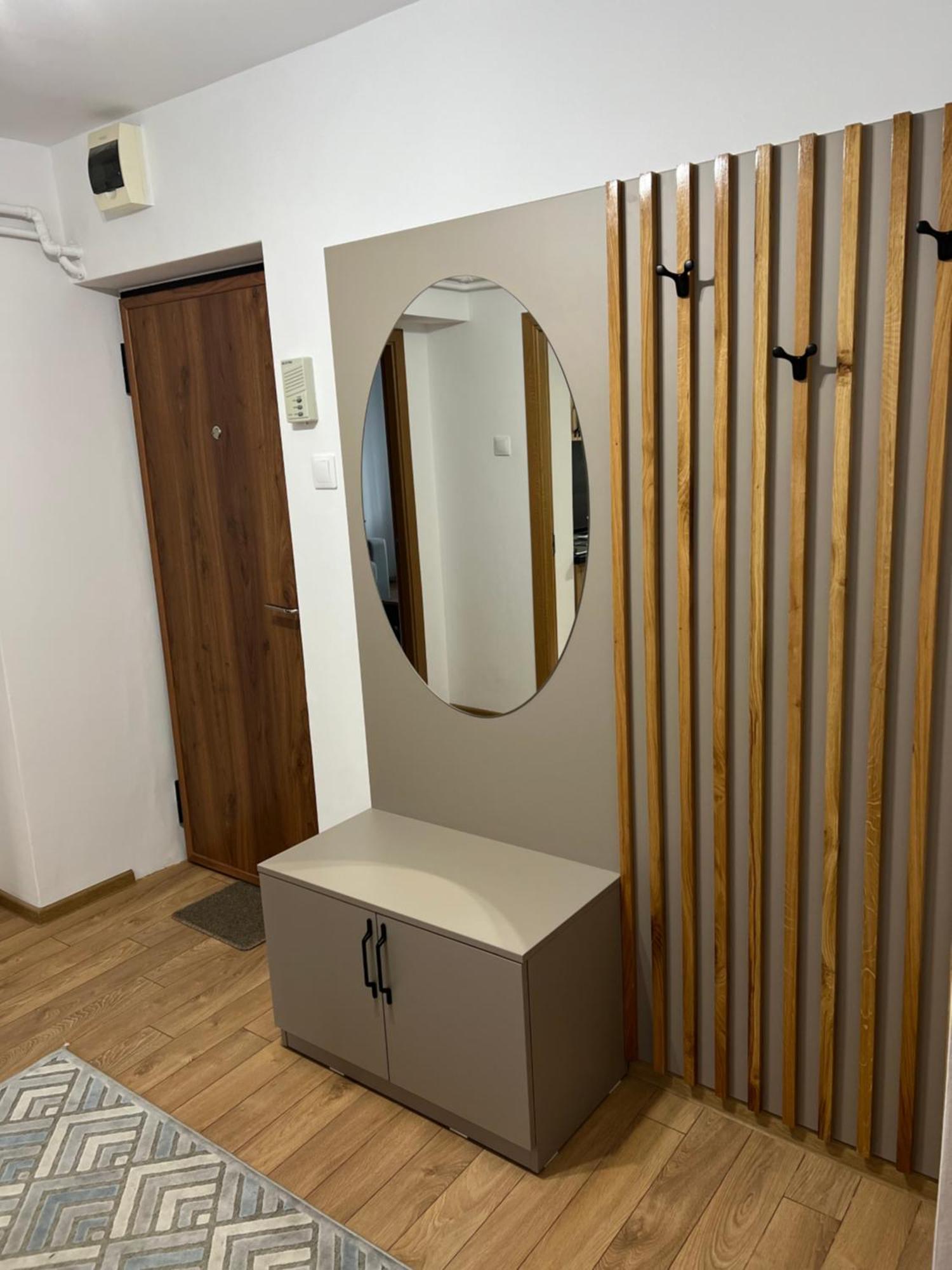 Apartament Centru Ramnicu Valcea Exterior foto
